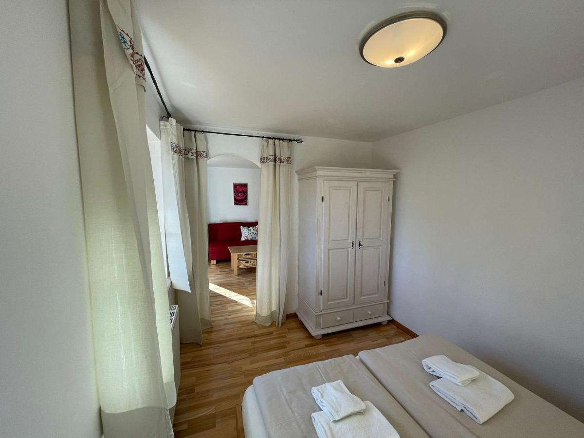 Haus Monika Apartment เคิร์ชแบร์ก อิน ทิโรล ภายนอก รูปภาพ