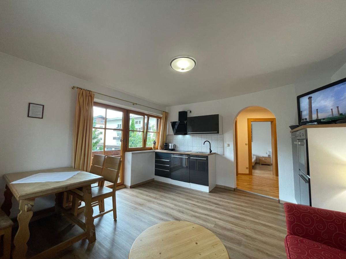 Haus Monika Apartment เคิร์ชแบร์ก อิน ทิโรล ภายนอก รูปภาพ