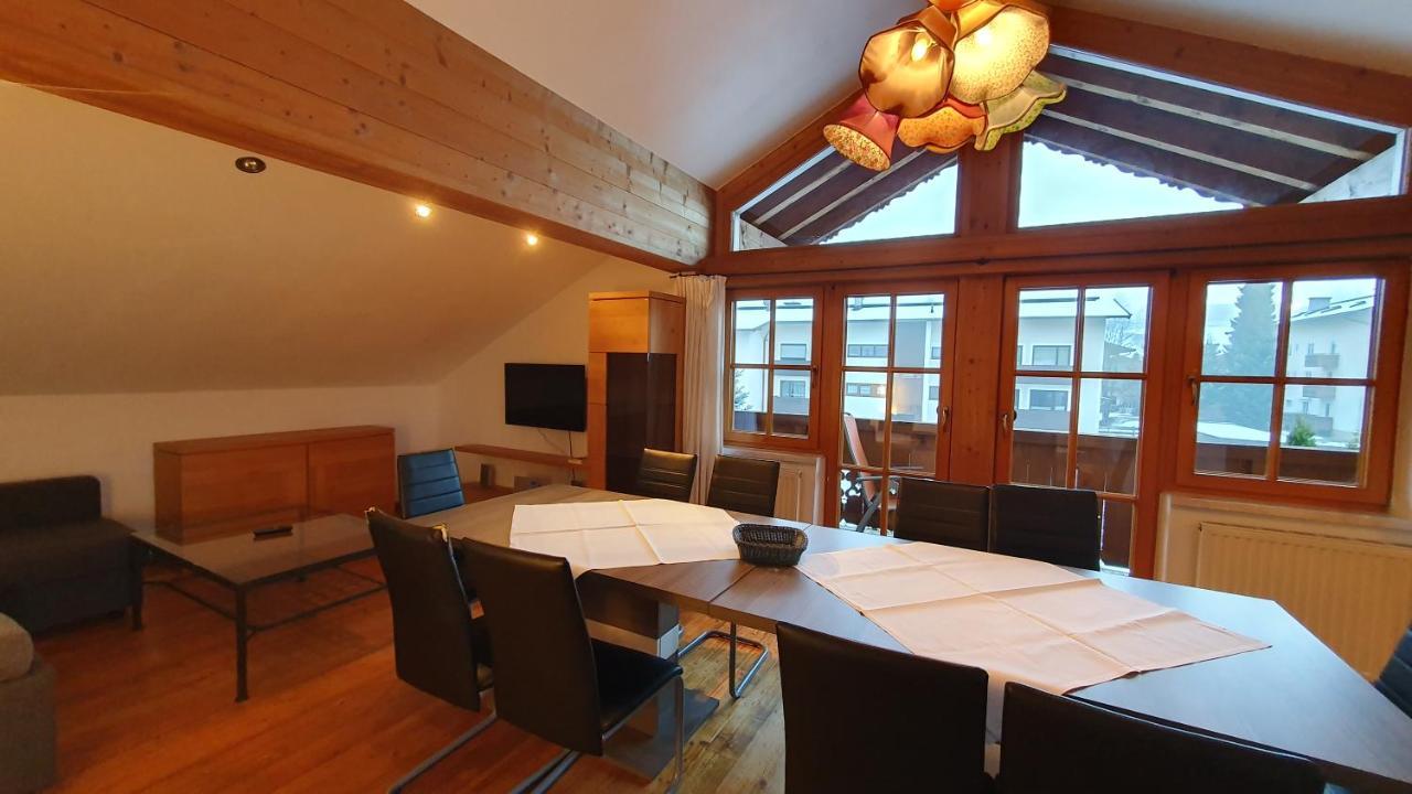 Haus Monika Apartment เคิร์ชแบร์ก อิน ทิโรล ภายนอก รูปภาพ