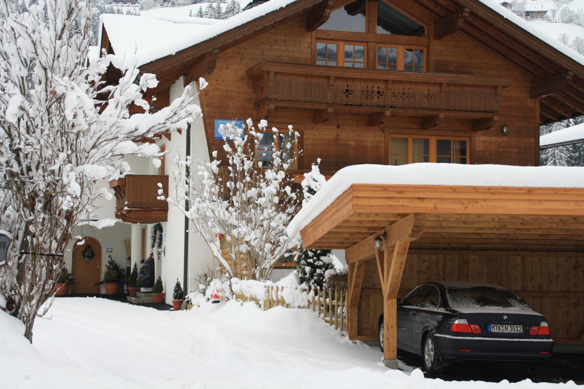 Haus Monika Apartment เคิร์ชแบร์ก อิน ทิโรล ภายนอก รูปภาพ